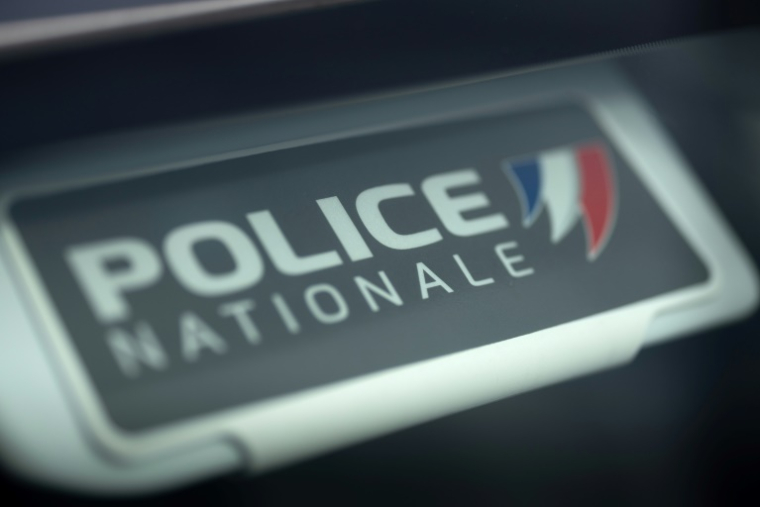 La nature exacte des blessures des personnes touchées n'était pas immédiatement connue, pas plus que leurs âges ( AFP / Fred TANNEAU )