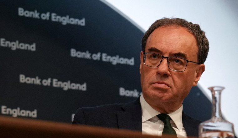 Le gouverneur de la Banque d'Angleterre, Andrew Bailey, le 8 mai 2025, à Londres ( POOL / CARLOS JASSO )