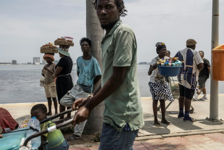 Angola is opening up to international tourism to break its dependence on oil ( AFP / MARCO LONGARI )