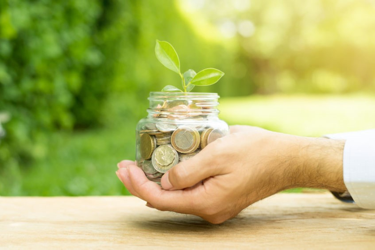 En tant que parent ou grands-parent, vous souhaitez peut-être aider financièrement vos enfants ou petits-enfants (Crédit photo: 123RF)