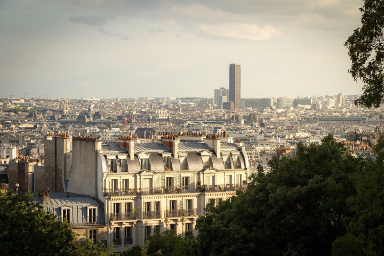 Certains arrondissements, comme le XVIe ou le IXe, concentrent un fort pourcentage d'annonces illégales. (illustration) (Pixabay / Free-Photos)