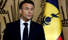 Le président Emmanuel Macron lors d'une cérémonie à Nouméa, le 24 juillet 2023 ( AFP / Ludovic MARIN )