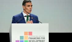 Le premier ministre espagnol Pedro Sanchez à la clôture de la conférence le 3 juillet 2025 à Séville. ( AFP / CRISTINA QUICLER )