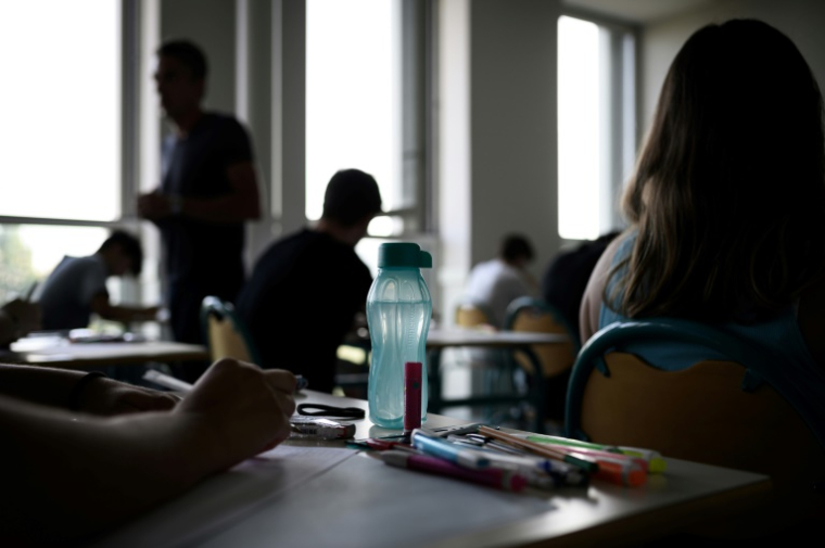 Dans un lycée de Bordeaux lors d'une épreuve du baccalauréat, le 15 juin 2022 ( AFP / PhiLippe LOPEZ )