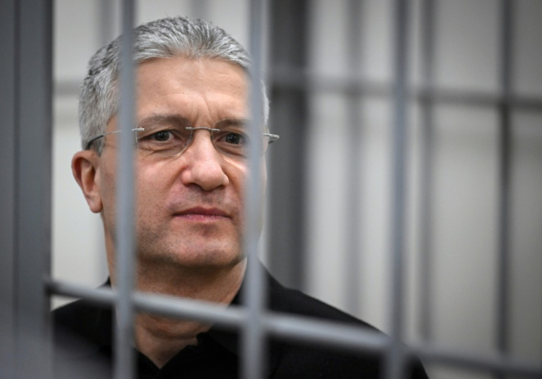 Timour Ivanov, un ancien vice-ministre russe de la Défense, lors de l'énoncé du verdict à son procès, à Moscou, le 1er juillet 2025 ( AFP / Alexander NEMENOV )