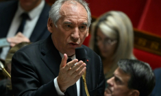 Le Premier ministre François Bayrou, le 24 juin 2025 à l'Assemblée, à Paris ( AFP / Julie SEBADELHA )