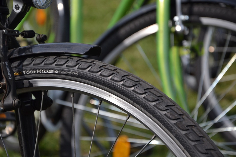 Les vélos électriques Nova de la marque Ampler se rechargent à partir d'un port USB-C. (illustration) (KROPEKK_PL / PIXABAY)