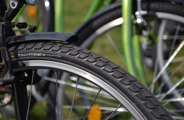Les vélos électriques Nova de la marque Ampler se rechargent à partir d'un port USB-C. (illustration) (KROPEKK_PL / PIXABAY)