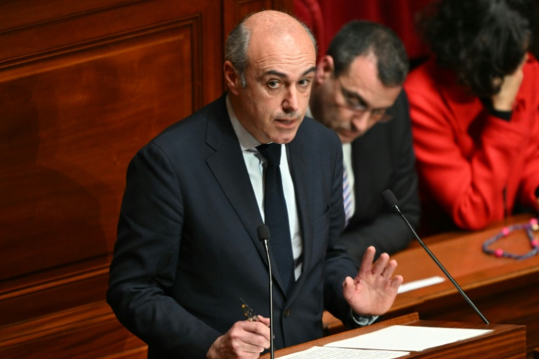 Olivier Marleix, président du groupe des députés LR, intervient au Congrès de Versailles, réunissant les parlementaires de l'Assemble et du Sénat, le 4 mars 2024 ( AFP / Bertrand GUAY )