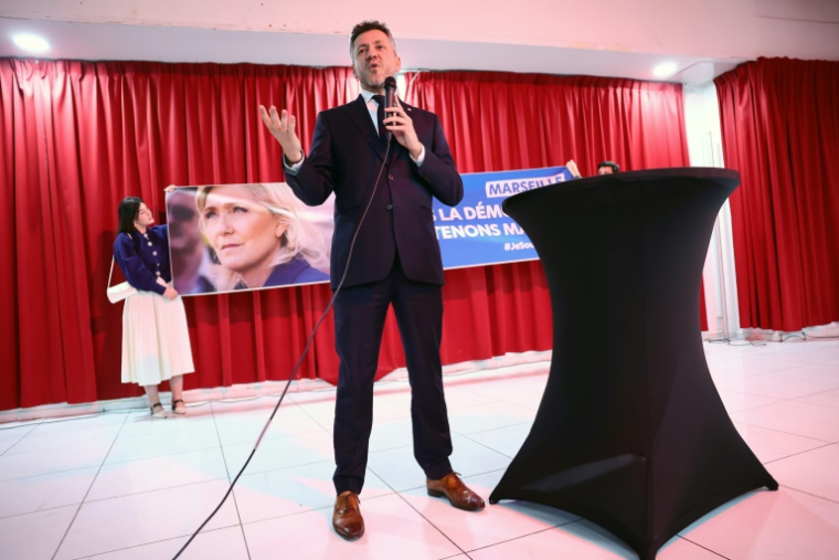 Franck Allisio, député RN des Bouches-du-Rhôn, lors d'un rassemblement de soutien à Marine Le Pen, le 5 avril 2025 à Marseille ( AFP / Clement MAHOUDEAU )