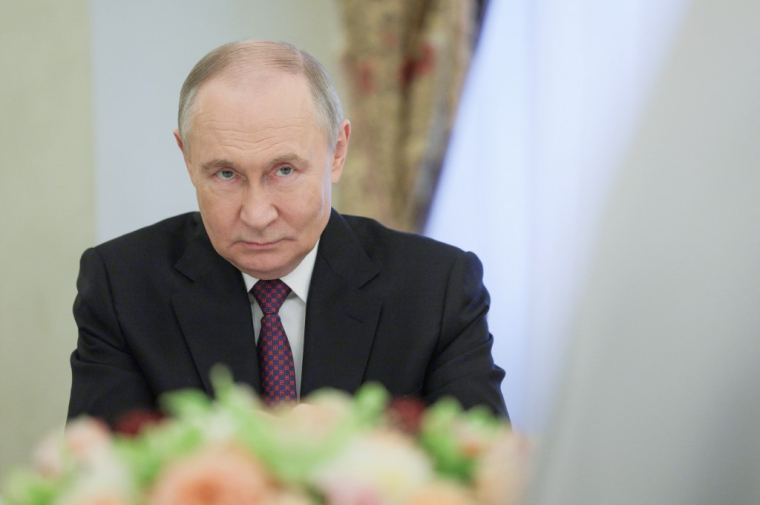Vladimir Poutine à Moscou, en Russie, le 22 avril 2025. ( POOL / GAVRIIL GRIGOROV )