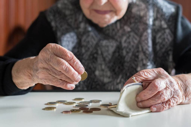 Retraités : quelles sont les solutions pour augmenter ses revenus ? / iStock.com - kasto80
