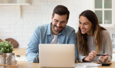 Nous avons testé pour vous des coachs budgétaires. ( crédit photo : Shutterstock )
