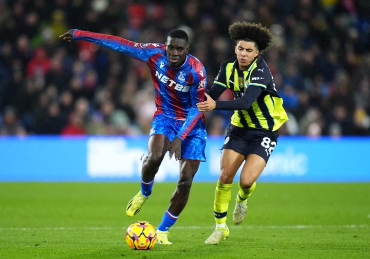 Manchester City cale de nouveau à Palace