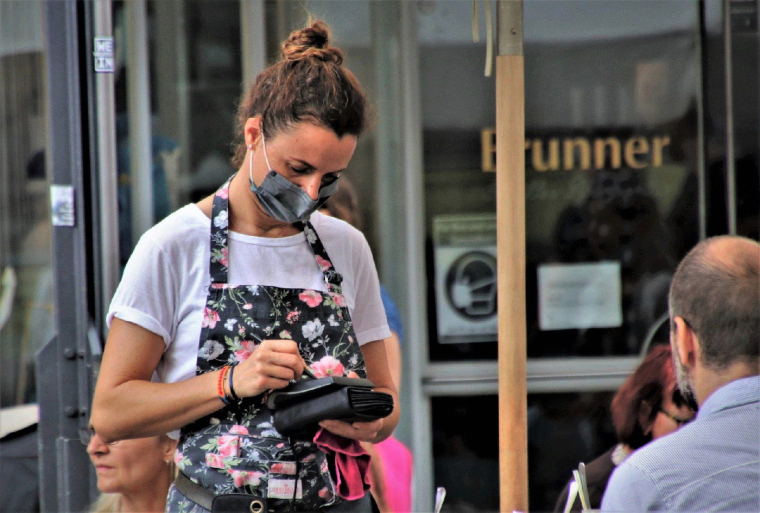 Les mesures sont strictes et coûteuses pour les restaurateurs, déjà fortement impactés depuis le début de l'épidémie et le confinement.(Crédits photo : Pixabay - pasja1000)