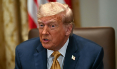Le président américain Donald Trump à la Maison Blanche à Washington, le 8 juillet 2025 ( AFP / ANDREW CABALLERO-REYNOLDS )