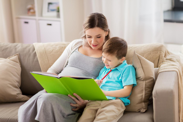 En tant que père ou mère célibataire, vous pouvez prétendre à de nombreuses aides ou dispositifs visant à améliorer vos ressources et le niveau de vie de votre famille. ( crédit photo : Syda Productions/Shutterstock / Syda Productions )