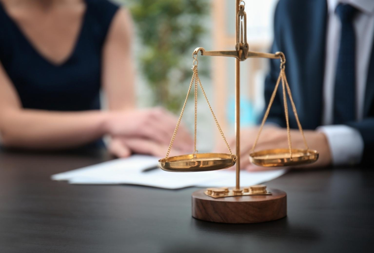 La procédure de divorce pour faute est longue, coûteuse et crédit photo : Africa Studio/Shutterstock / Africa Studio