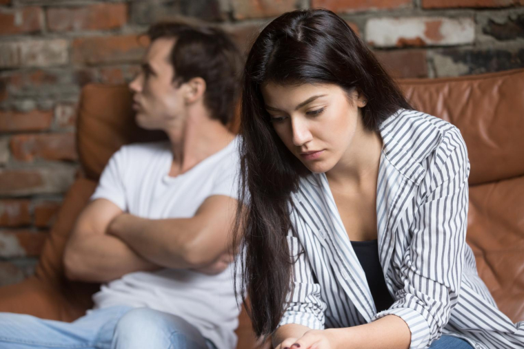 Pensez à modifier la clause bénéficiaire de votre assurance-vie après un divorce ou une séparation crédit photo : fizkes/Shutterstock / fizkes