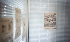 Le 3919, numéro d'appel pour les personnes victimes de violences ( AFP / Martin BUREAU )