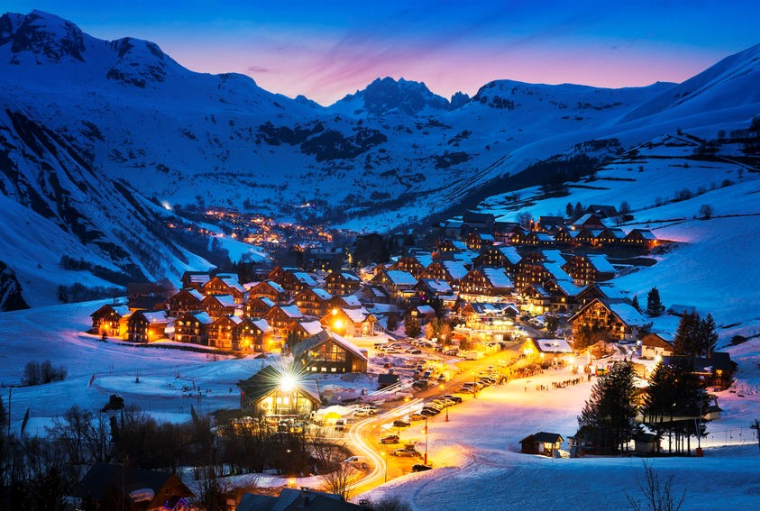 Combien coûte l'achat d'un bien immobilier dans les stations de ski ? (Crédit photo: 123RF)