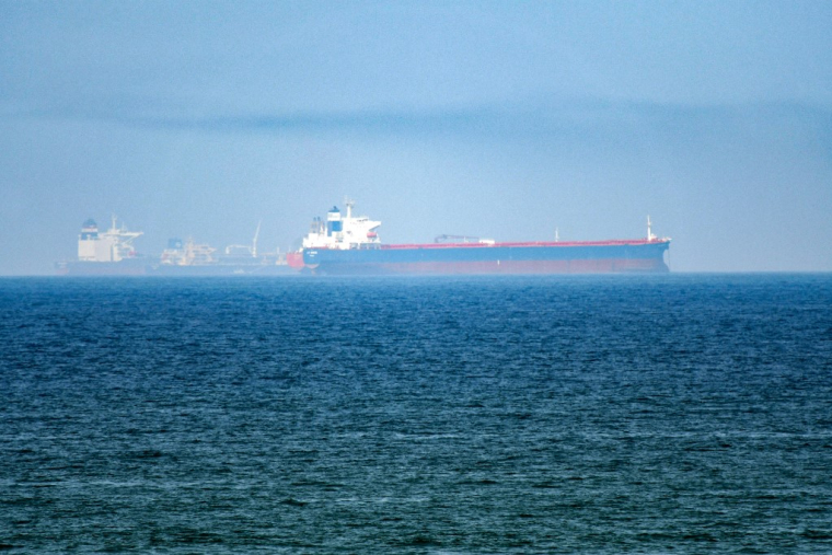 Des tankers dans les eaux du Golfe d'Oman (illustration) ( AFP / GIUSEPPE CACACE )