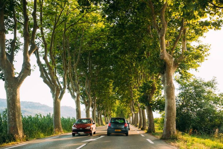 Impôts 2024 / le barème pour déduire ses frais de carburants - iStock-bruev.jpg