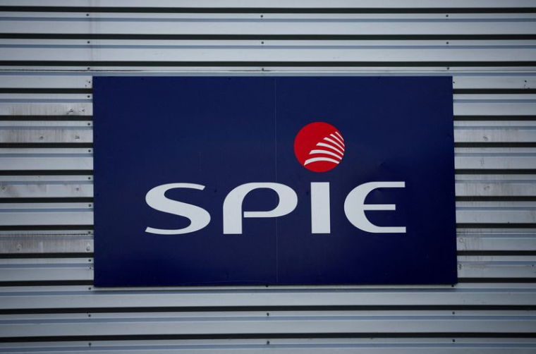 Le logo de Spie est visible à l'extérieur d'un bâtiment de l'entreprise au Bignon près de Nantes