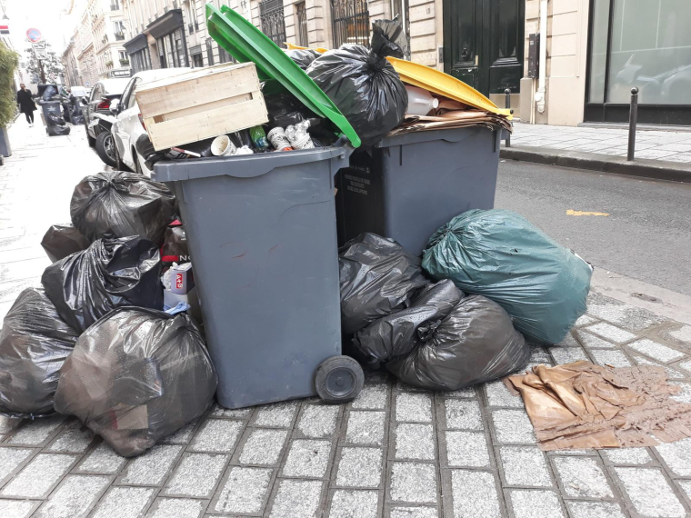 La taxe d’enlèvement des ordures ménagères s'applique à toutes les propriétés soumises à la taxe foncière, mais pas que ... (illustration) (NG)