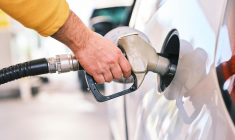 Le patron des magasins Leclerc prévoit des promotions sur le carburant cet été. (illustration) (Engin_Akyurt / Pixabay)