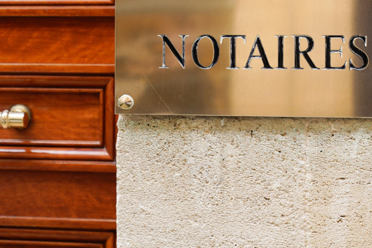 Faire appel à un notaire est parfois recommandé, parfois obligatoire