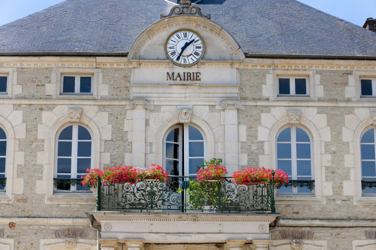La fiscalité locale remise en cause par les maires / iStock-pidjoe