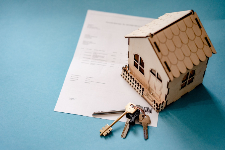 L'assurance habitation est obligatoire pour les locataires et (OleksandrPidvalnyi / Pixabay)