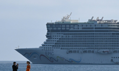 Un paquebot de croisière à Cannes, le 20 mai 2022 ( AFP / Stefano RELLANDINI )