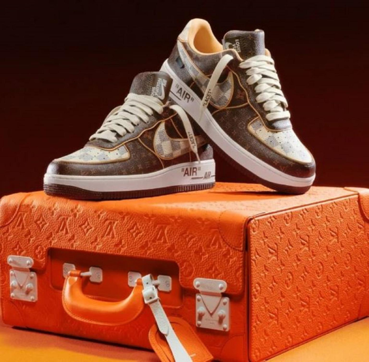 Les baskets Nike battent régulièrement des records lors des ventes aux enchères crédit photo : Capture d’écran Instagram @wewealth_pleasureasset