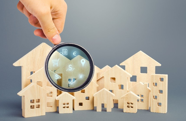 L'AMF souligne la nécessité de vigilance et de transparence dans le financement participatif immobilier en France, malgré ses rendements attractifs, en raison des récentes évolutions économiques. (Crédit photo : 123RF)