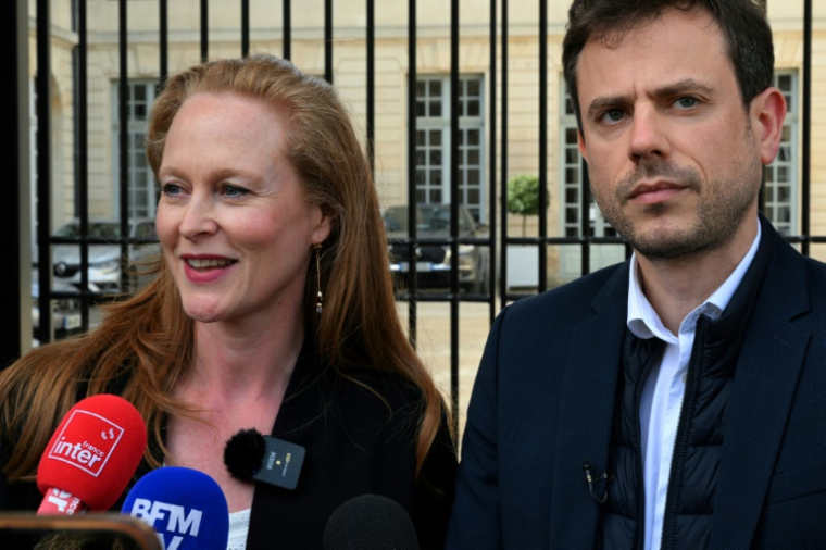 La députée Renaissance Violette Spiellebout et le député de la France Insoumise (LFI) Paul Vannier à Châlons-en-Champagne dans la Marne, le 22 avril 2025 ( AFP / FRANCOIS NASCIMBENI )