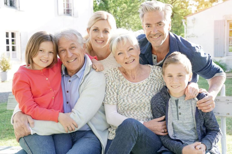 coût des droits de succession (Crédits:Shutterstock / goodluz)