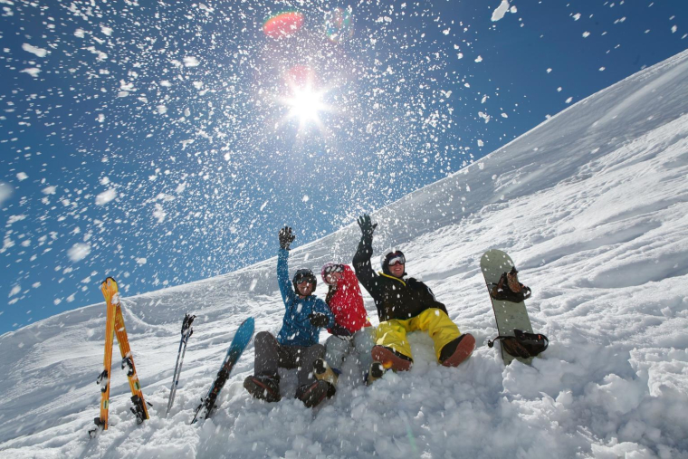 Certaines stations proposent des formules avantageuses pour les vacances de Noël. ( crédit photo : Getty Images )