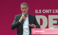 François Ruffin lance "Debout!" en perspective de l'élection présidentielle 2027