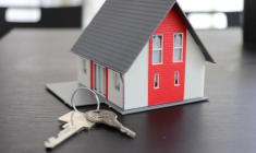 En fonction des caractéristiques de son logement, un propriétaire peut demander un complément de loyer à son locataire. (Schluesseldienst / Pixabay)
