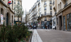 Une vue montre la rue Ferdinand Flocon, à Paris