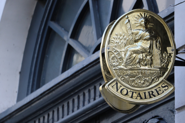 Les frais facturés peuvent vous sembler élevés, mais des solutions existent pour réduire la note (Crédit photo: © Hagen411 - stock.adobe.com)