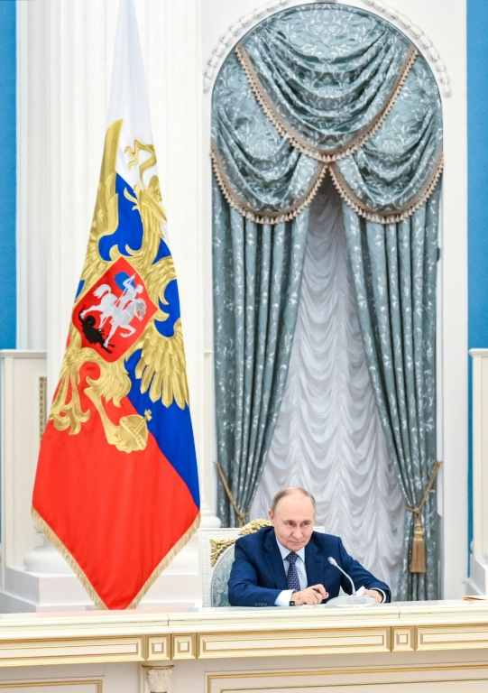 Photo pool distribuée par l'agence russe d'Etat Spoutnik du président russe Vladimir Poutine à Moscou, le 30 juin 2025 ( POOL / Kristina Kormilitsyna )