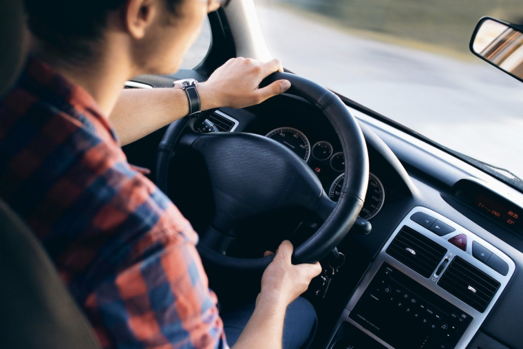 Entre Marseille et les Deux-Sèvres, le prix d'une assurance auto peut varier du simple au double. (illustration) (Pixabay / StockSnap)
