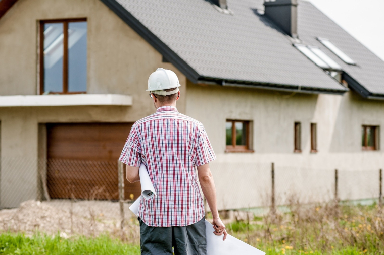 Le crédit d'impôt sera valable pour « l’acquisition et la pose d’un système de charge pour véhicule électrique dans le logement dont [les contribuables] sont propriétaires, locataires ou occupants à titre gratuit » (Pixabay / jarmoluk)