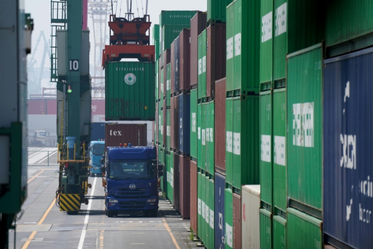 Dans le port de conteneurs international de Tokyo, le 8 juillet 2025 ( AFP / Kazuhiro NOGI )