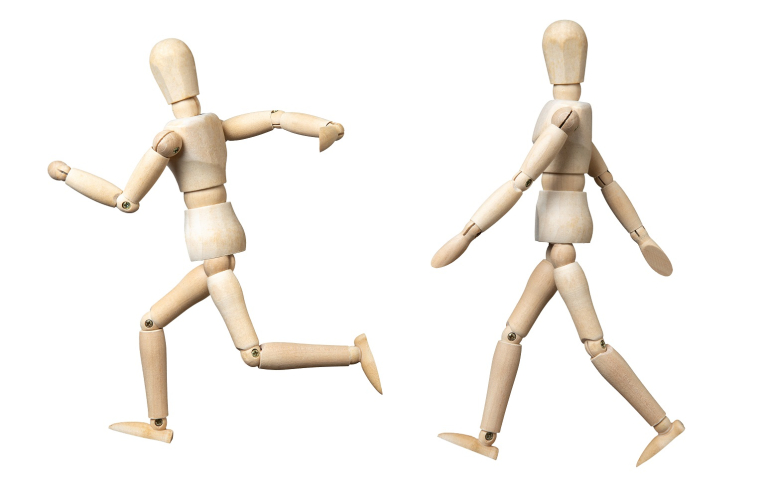 L'énergie nécessaire pour parcourir 3km est plus élevée pour la course à pied que pour la marche. (crédit : Adobe Stock)