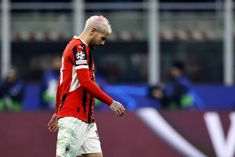Theo Hernandez, la mort en rose
