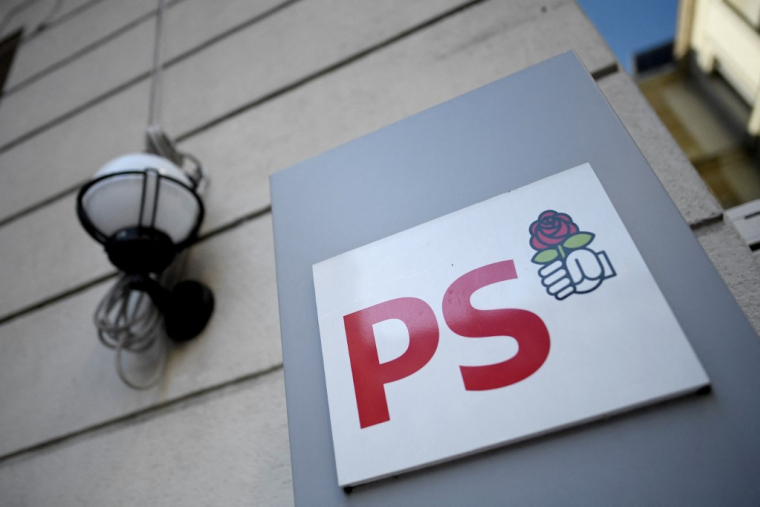 ( AFP / STEPHANE DE SAKUTIN )